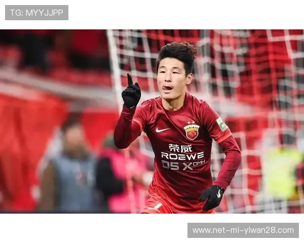 足球巨星眼中的传奇对手与偶像 谁是他们心中的榜样与挑战